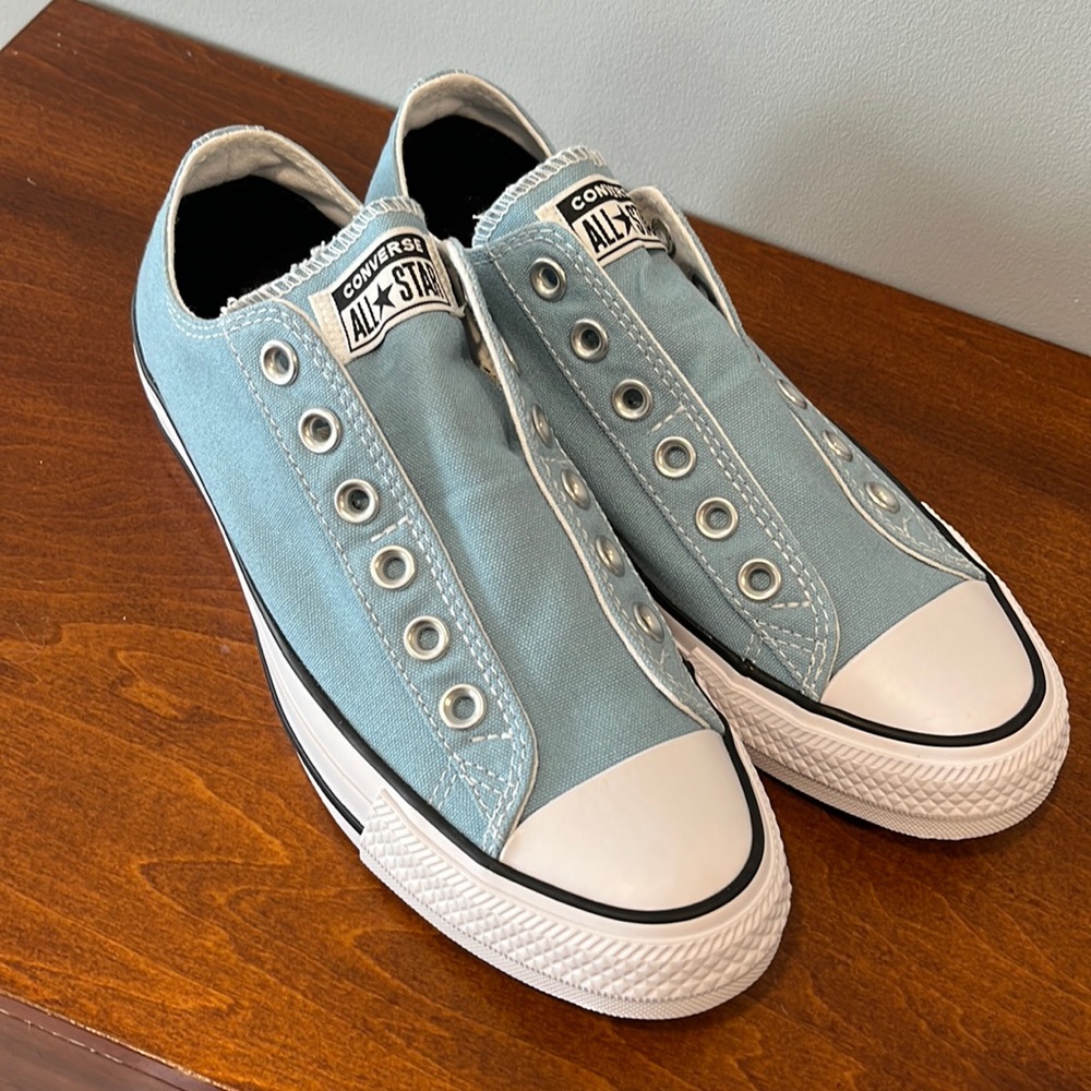 NWOT Women’s Chuck Taylor All Star Slip, size 7.5